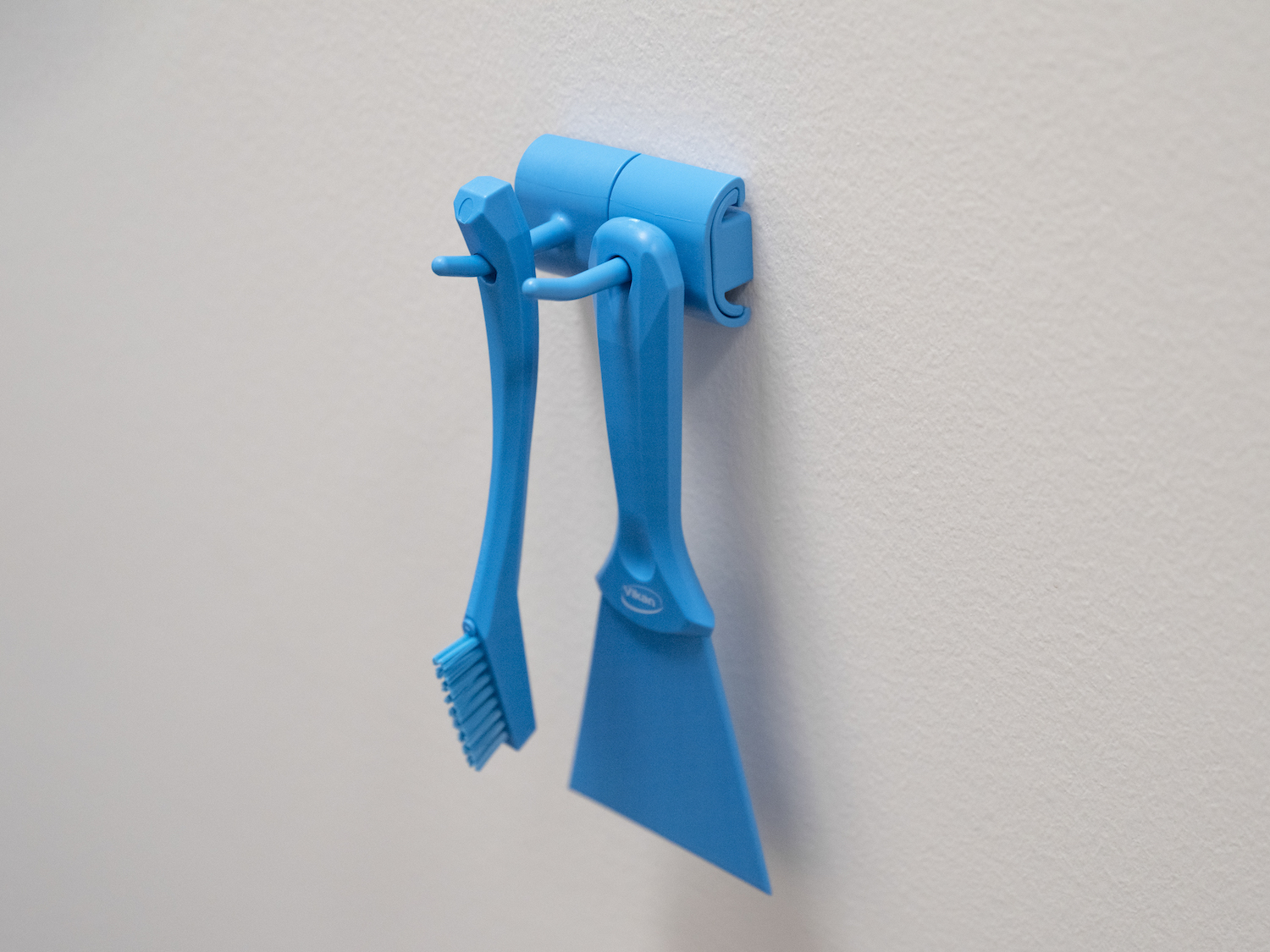 Vikan Hygienic Wall Bracket, Double Hook Module, 83 mm, Lime