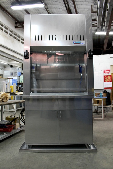 Stainless Steel 304 Fume Hood, ducted, (mm) 1820 x 920 x 2420