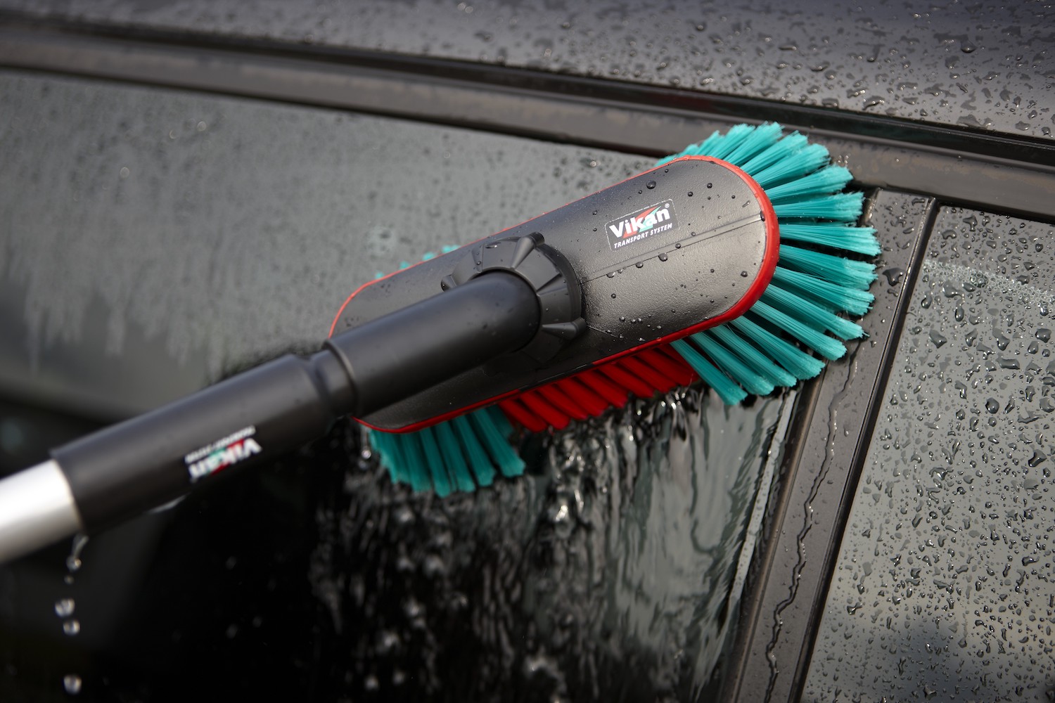 Vehicle Brush, waterfed, 250 mm, Soft/split, Black