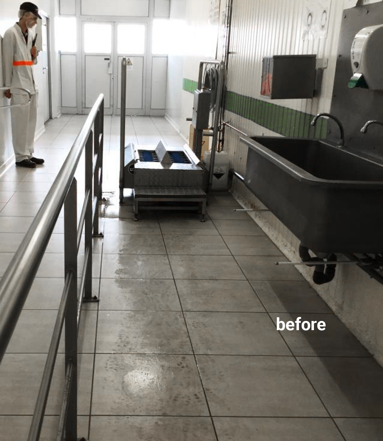 ProfilGate® sti45 Aqua wet cleaning and disinfection system, WLH (mm) 1473 x 1026 x 45, 1 x V2A-Tray, 4 x Grate