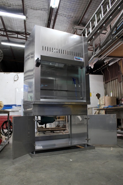 Stainless Steel 304 Fume Hood, ducted, (mm) 1820 x 920 x 2420