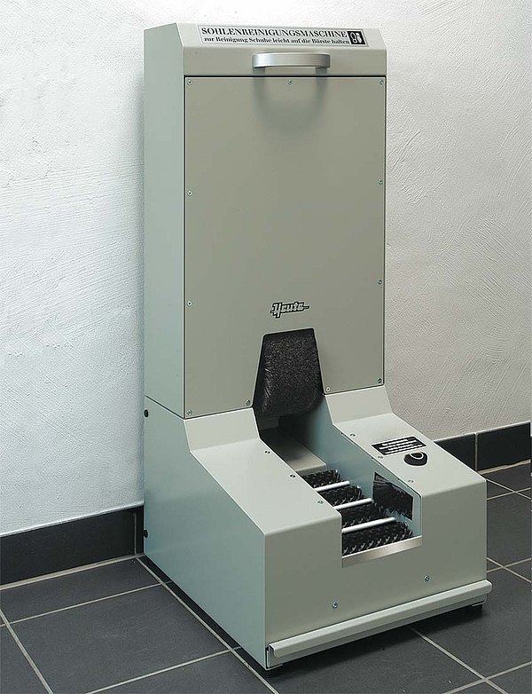 SOLAMAT 100 shoes cleaning machine, bottom, side and upper cleaning, WDH (mm) 460 x 600 x 1100, Grey