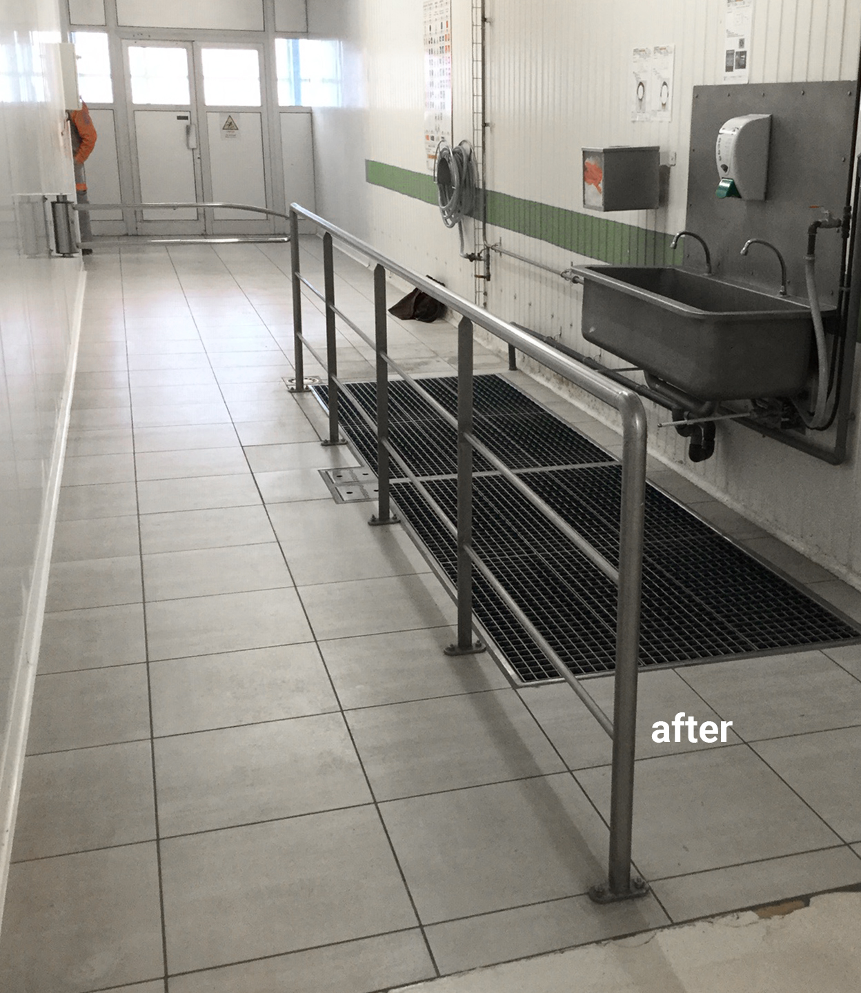 ProfilGate® sti45 Aqua wet cleaning and disinfection system, WLH (mm) 2183 x 1026 x 45, 1 x V2A-Tray, 6 x Grate